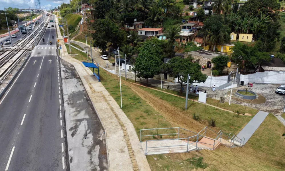 O Governo da Bahia entregou, nesta terça-feira (22), as obras de requalificação da comunidade do Formigueiro e da Praça Obaluaê,
