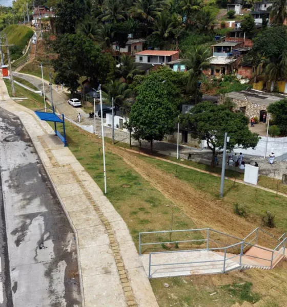 O Governo da Bahia entregou, nesta terça-feira (22), as obras de requalificação da comunidade do Formigueiro e da Praça Obaluaê,