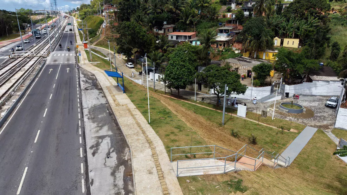 O Governo da Bahia entregou, nesta terça-feira (22), as obras de requalificação da comunidade do Formigueiro e da Praça Obaluaê,