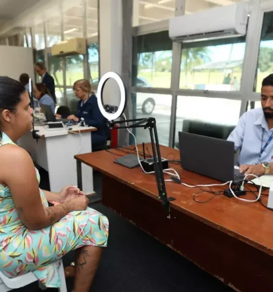 Quem precisa emitir a nova Carteira de Identidade Nacional (CIN) tem uma oportunidade entre esta quarta-feira (23) e sexta-feira
