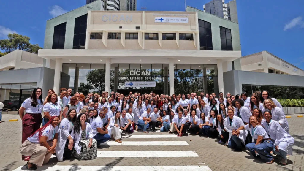 O Estado da Bahia entregou, nesta segunda-feira (28), as obras de reforma e ampliação do Centro Estadual de Oncologia (CICAN),