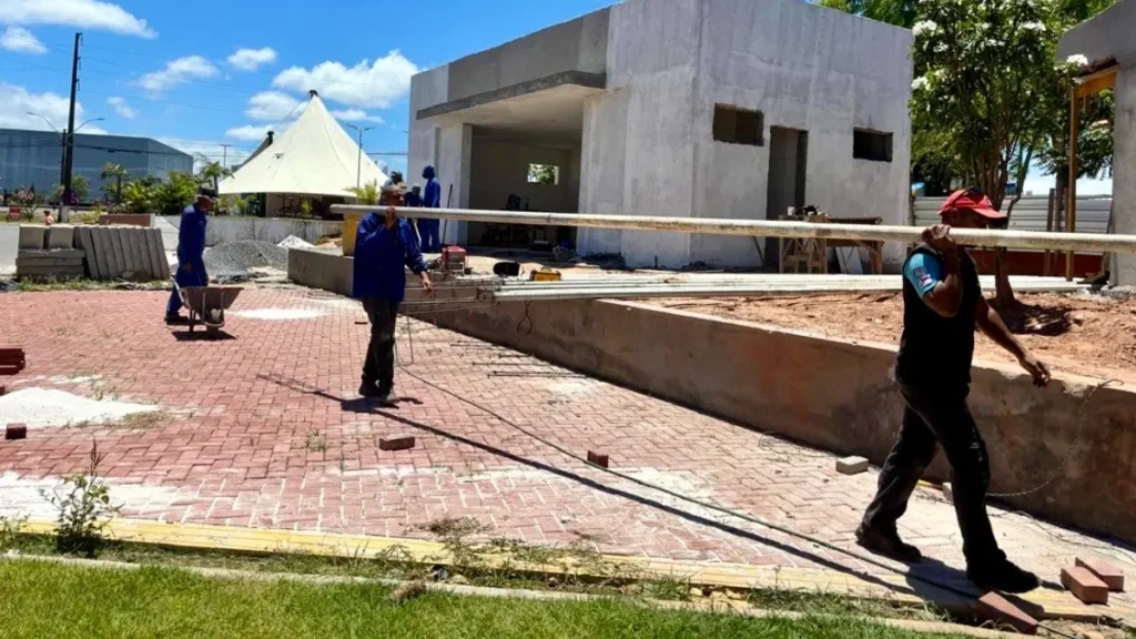 Destinos entre os mais visitados da Costa dos Coqueiros passarão a contar com novas estruturas de acolhimento e atendimento ao turista.