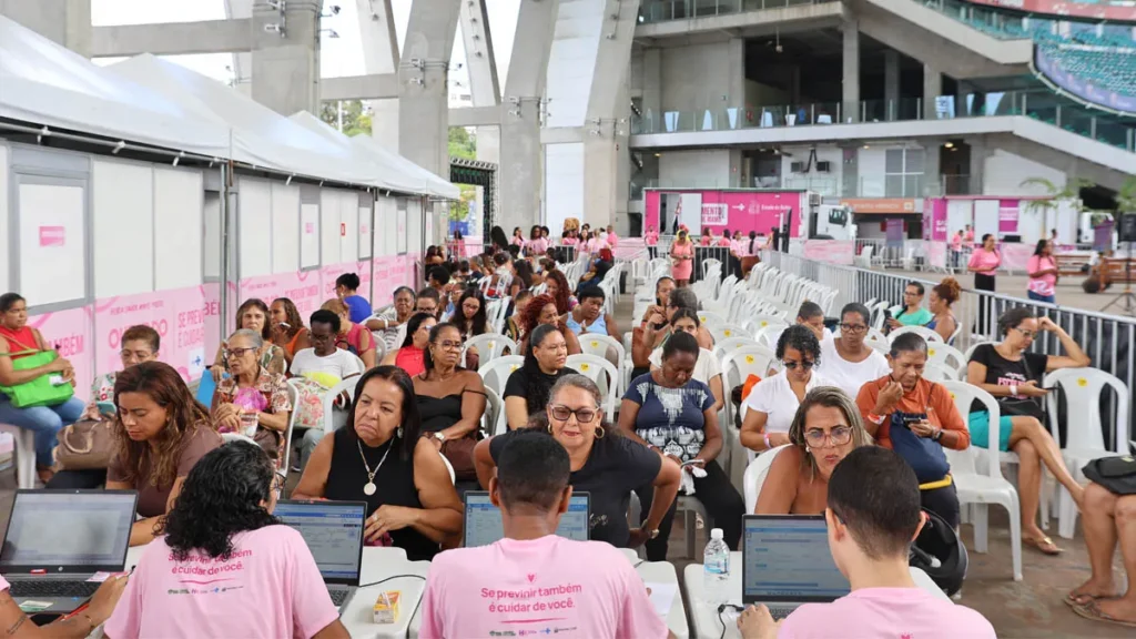 durante todo o mês, os agendamentos para as 40 mil mamografias ofertadas pela Secretaria da Saúde do Estado da Bahia (Sesab),