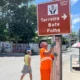 A Secretaria de Turismo do Estado da Bahia (Setur-BA) iniciou a implantação da nova sinalização turística de Salvador, com a instalação