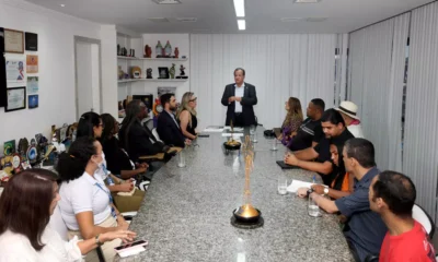 O Governo da Bahia autorizou, nesta quinta-feira (1º), a realização de obras de acessibilidade em destinos localizados nas 13 zonas