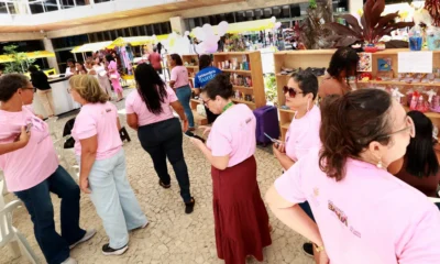 O Governo da Bahia realizou, nesta sexta-feira (2), a Feira de Empreendedorismo do Projeto Rede Mulheres II, na Biblioteca Central dos Barris,