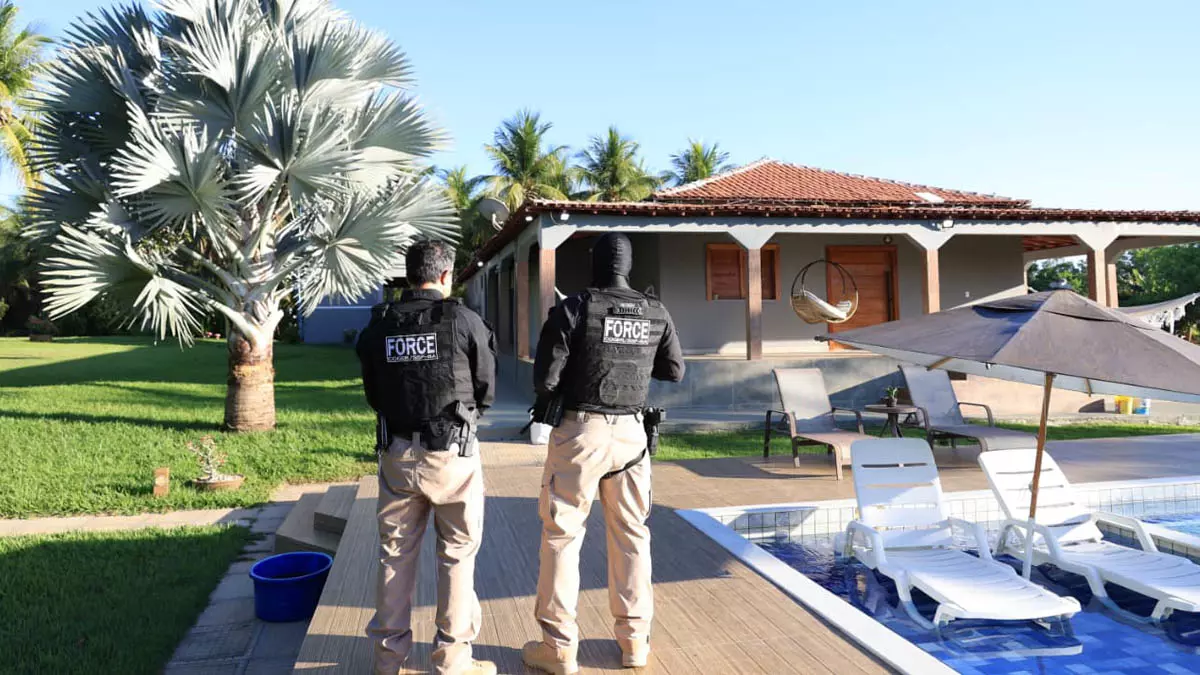 Um tenente-coronel da Polícia Militar da Bahia foi preso preventivamente nesta quarta-feira (7) durante a terceira fase