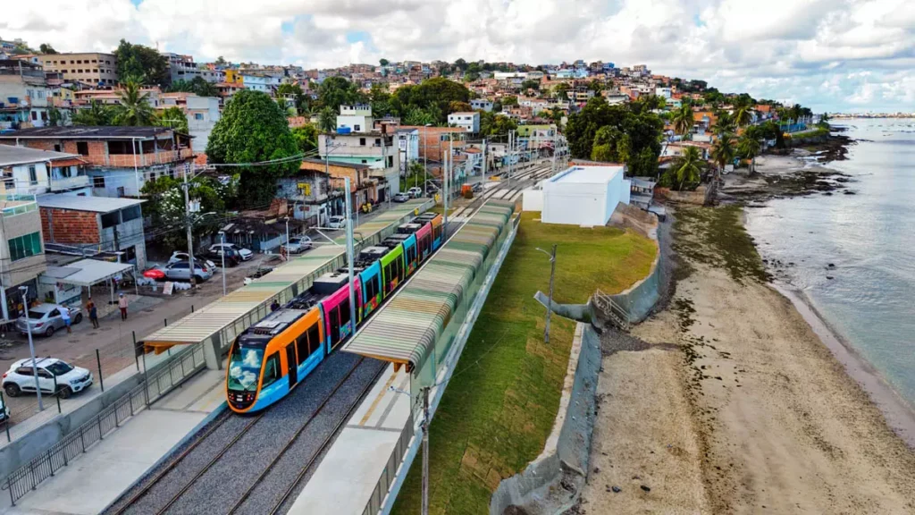 O Trecho 1 do VLT Salvador e Região Metropolitana, que compreende o percurso entre Ilha de São João, Calçada e Comércio,