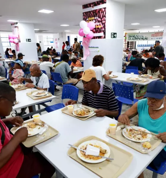 Os Restaurantes Populares Maria Lúcia Pereira, no bairro do Comércio, e Alaíde do Feijão, na Liberdade, receberam nesta sexta-feira (16)