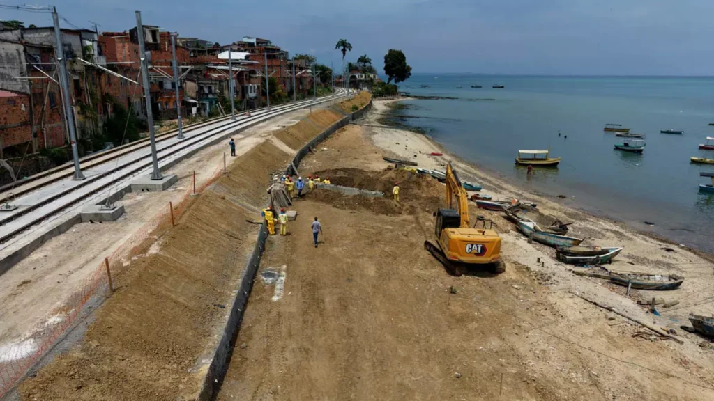 O Governo do Estado iniciou, nesta segunda-feira (19), as obras de urbanização da Orla de Escada, no Subúrbio Ferroviário de Salvador.