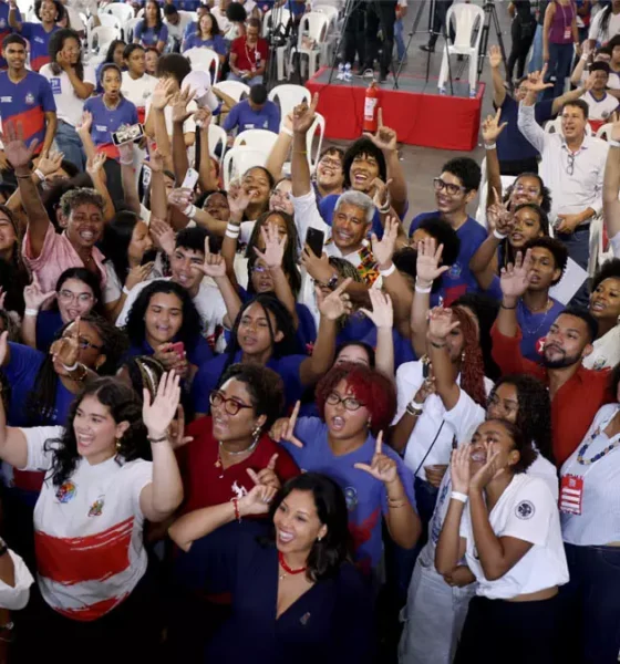 O governador Jerônimo Rodrigues participou, nesta segunda-feira (19), do segundo Aulão Preparatório para o Exame Nacional do Ensino Médio