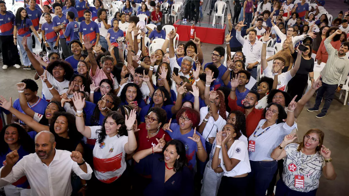 O governador Jerônimo Rodrigues participou, nesta segunda-feira (19), do segundo Aulão Preparatório para o Exame Nacional do Ensino Médio