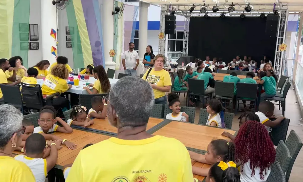 Humanos (SJDH), em parceria com o Instituto Aliança e o SESI Bahia, realizou uma programação especial em celebração ao Mês das